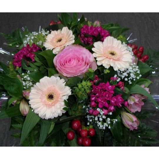 Bouquet rond en camaïeu rose